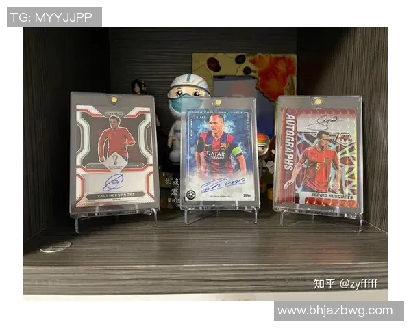 复古足球球星卡收藏热潮揭秘 经典球员卡片背后的投资潜力与文化价值